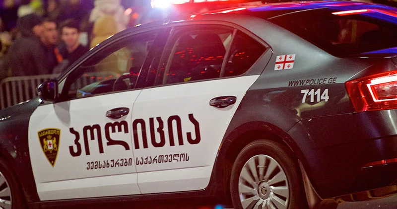 Gürcüstan parlamenti yaxınlığında etirazçılar saxlanılıb