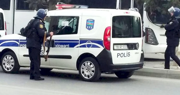 Polis Bakıda əməliyyat keçirdi TUTULAN VAR FOTO