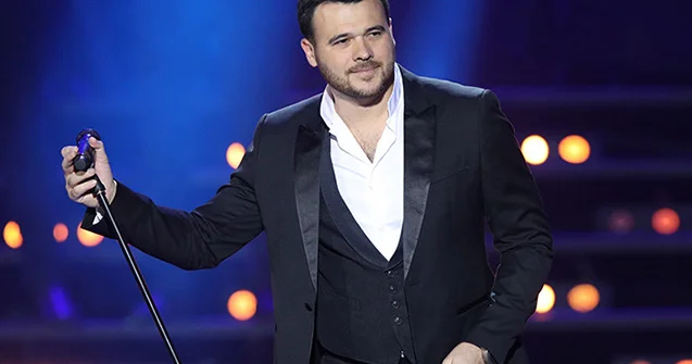 Emin Rusiyada ard arda konsert verəcək Qərarı dəyişdi