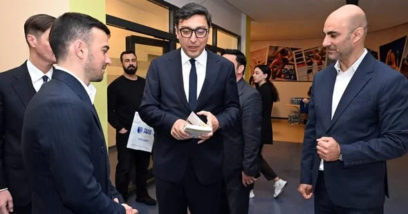 “Qara Qarayev” kitabının təqdimatı keçirildi
