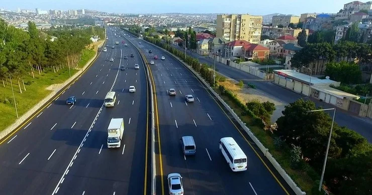 BAKIDA ÖDƏNİŞLI YOLLAR OLACAQ... Hansı sistem tətbiq ediləcək?
