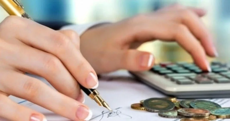 2 700 dollar qazandı, 135 dollar vergi ödəməlidir Səbəb