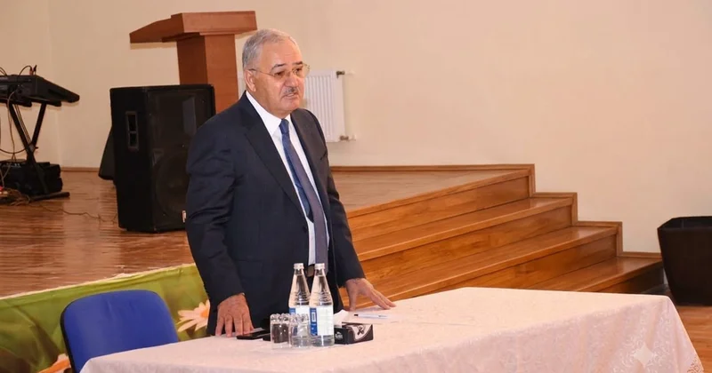 Vaqif Həsənov Müşfiqabadda səyyar qəbul görüşü keçirdi Fotolar