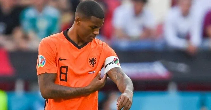 “Çelsi” “Liverpul”un sabiq futbolçusunu transfer etməyə yaxındır