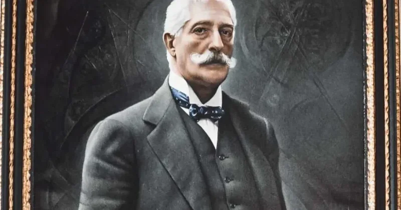 Sağalırlarsa, Məryəm Ananın mərhəmətidir, ölərlərsə, bizim günahımızdır... İtalyan yazıçıdan sitatlar