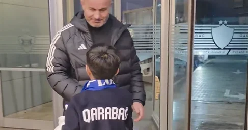 Qurban Qurbanov Əkbərlə görüşdü VİDEO