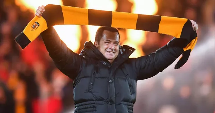 Acunun Hull City”sindən transfer şousu: “Artıq yata bilərsiniz” (Foto)