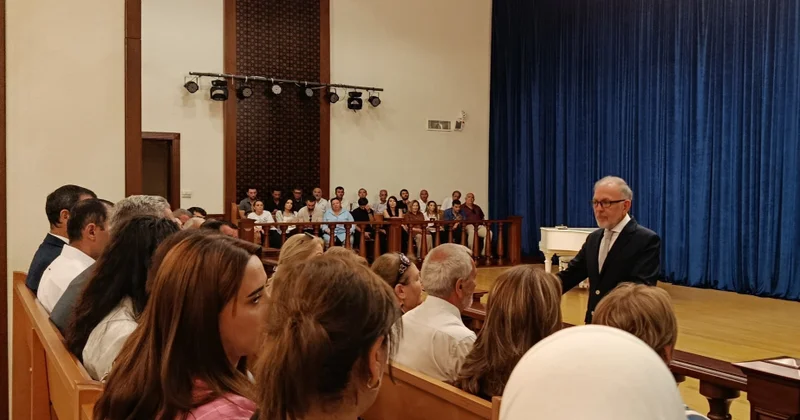 Gəncə Dövlət Milli Dram Teatrı yeni mövsümə yeni tamaşalarla gəlir