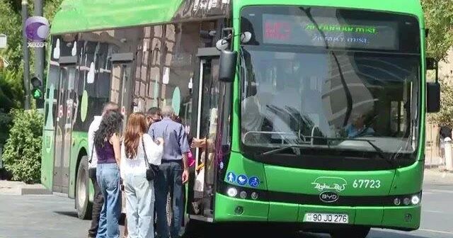 Metro təmirinə görə istifadəyə verilən ekspres avtobuslar sərnişinləri qane edir? (Video)