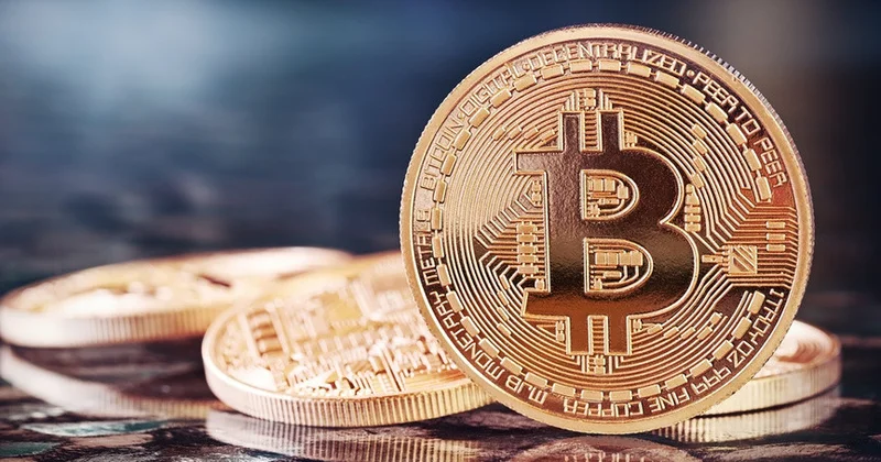 Стоимость биткойна превысила $120 тыс. впервые с 14 августа