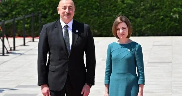 İlham Əliyev Maya Sandu ilə görüşdü
