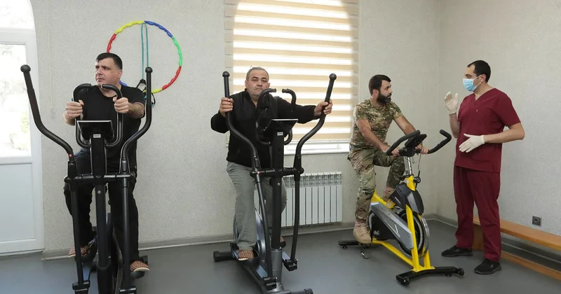 230 qazi öz sağlamlığına qayıdıb Fotolar