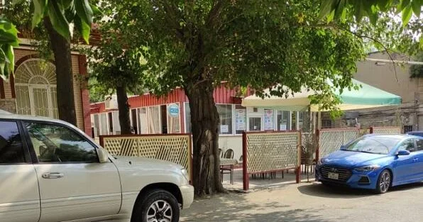 Bakıda restoranın zəbt etdiyi səki təmizləndi Video
