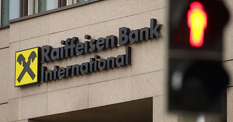 Rusiya hakimiyyəti “Raiffeisenbank” ın ölkəni tərk etmək cəhdlərinin qarşısını alır