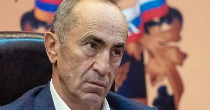 Köçəryan Moskvadan pul dilənir
