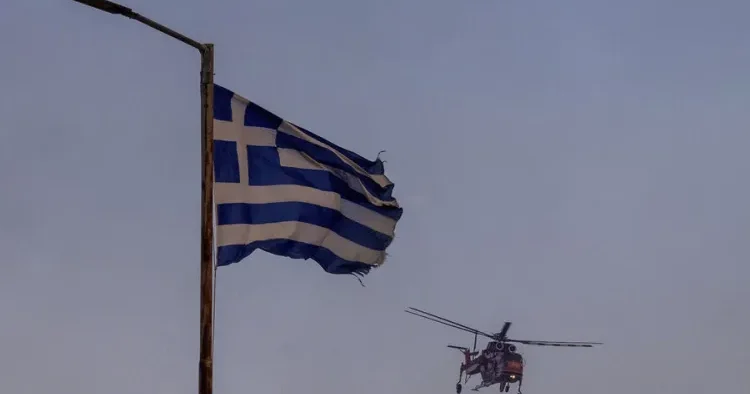 NATO Yunanıstana təzyiq edir
