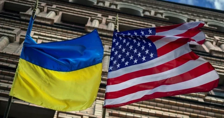 СМИ: Трамп разрешил делиться разведданными с Украиной для ракетных ударов вглубь территории РФ