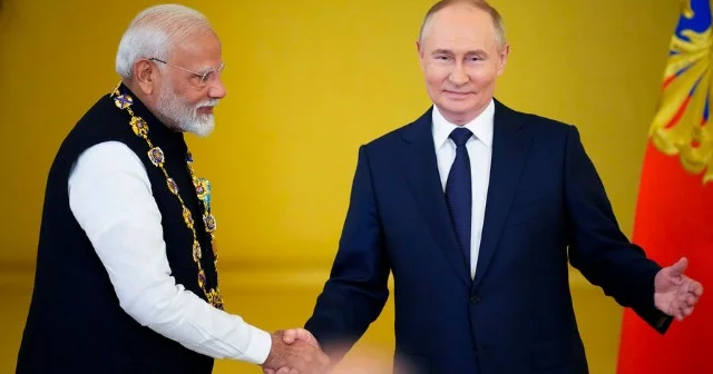 Putin Hindistana gedir