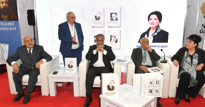 XI Bakı Beynəlxalq Kitab Sərgisində “Heydər Əliyevin vətən səfərləri” çoxcildliyinin təqdimatı olub