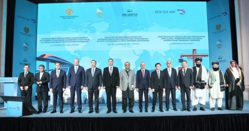 Azərbaycan Qazaxıstanda keçirilmiş Yeni İpək Yolu forumunda təmsil olunub