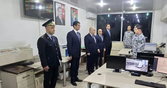 Dövlət Gömrük Komitəsinin sədri struktur bölmələrdə mövcud vəziyyətlə tanış olub