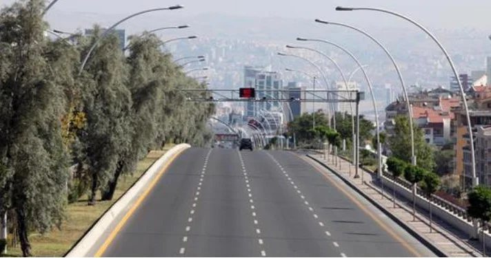 Bakıda ödənişli yollar neçəyə olacaq? AÇIQLAMA