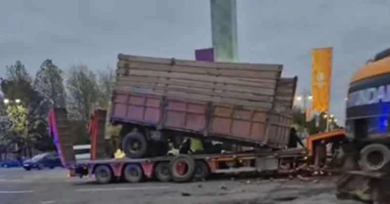 Şəkər çuğunduru ilə dolu “KamAZ” “Yevlax kruqu”na girdi Video
