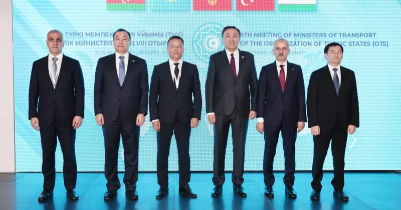 Nümayəndələrimiz “Yeni İpək Yolu” forumunda iştirak edib FOTOLAR