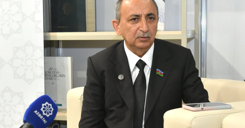 Əziz Ələkbərli: XI Bakı Beynəlxalq Kitab Sərgisində gənclərin fəal iştirakı diqqət çəkir