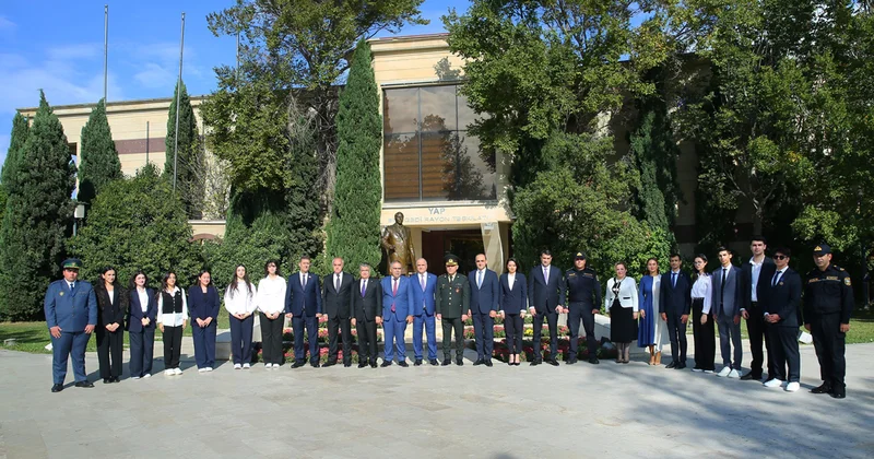 Binəqədidə təhsil konfransı keçirildi Fotolar