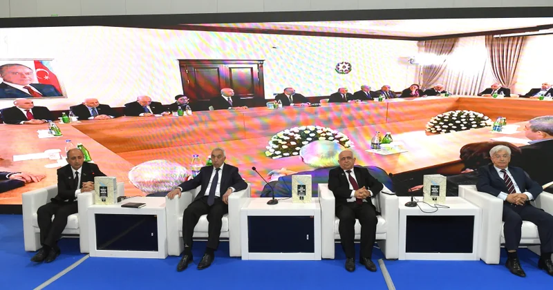 XI Bakı Beynəlxalq Kitab Sərgisində “Qərbi Azərbaycan irsi” kitabının I cildinin təqdimatı keçirilib