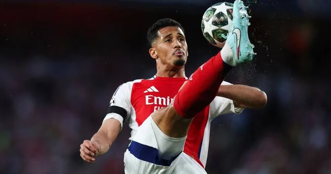 Arsenal Salibanın müqaviləsini yeniləyib