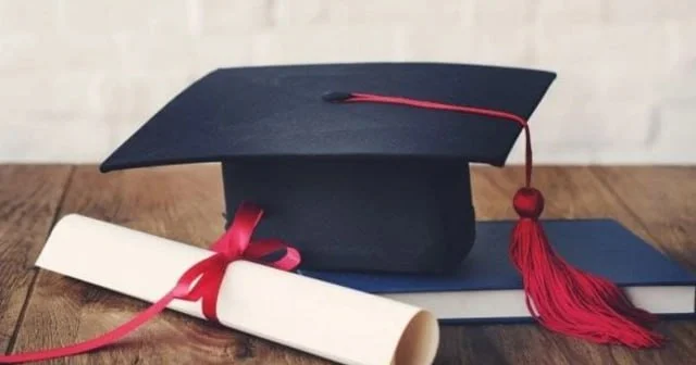 Xaricdə təhsil alanların NƏZƏRİNƏ Diplomlar bu qaydada təsdiq olunur MƏRHƏLƏLƏR
