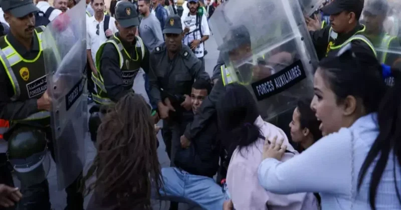 Mərakeşdə kütləvi aksiyalar davam edir, insanlar inzibati binalara basqın ediblər