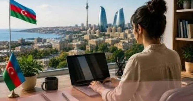 OFİSƏ GETMƏDƏN İŞLƏMƏK... Azərbaycanda distant iş genişlənəcək? + RƏY