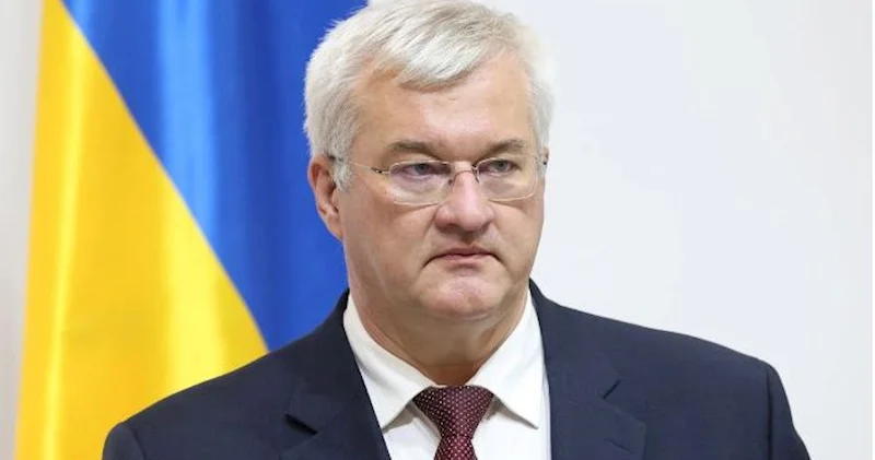 Ukrayna dörd ölkədən dörd atəşkəs təklifi aldı