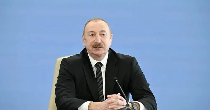 Prezident: “Azərbaycandan neft məhsulları üçün müraciətlər artır”