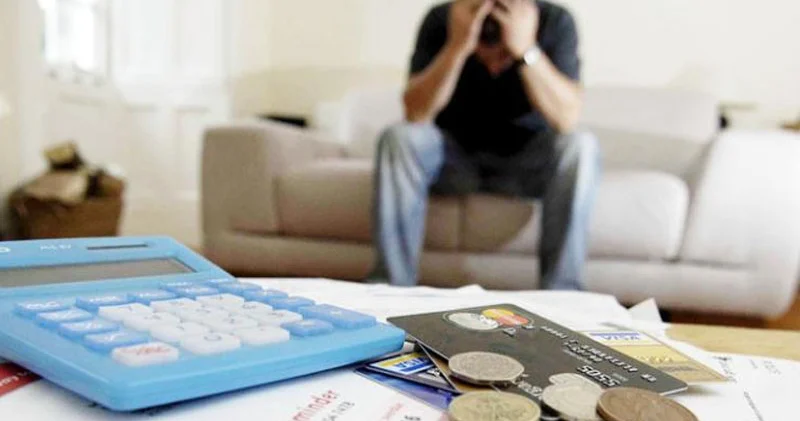 Problemli kreditlər artır Ekspert səbəbləri açıqladı