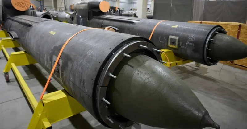 Zelenski Ukraynanın FP 7 ballistik raketinin ilk dəfə döyüş şəraitində tətbiq olunduğunu açıqlayıb