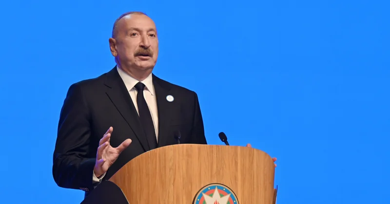 Prezident: Xarici siyasətimizi elə qurmalıyıq ki, heç kim bizim işimizə müdaxilə etməsin