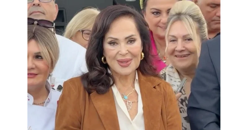 81 yaşlı Türkan Şorayın yeni görüntüsü gündəm oldu (Foto)