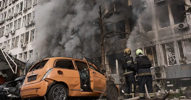 Ukraynaya qarşı üç mərhələli plan... Bombardmanlar bu ay pik həddinə çatacaq