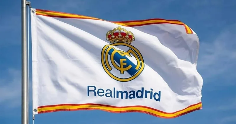 Real Madrid müdafiə xəttinə onu gətirməyi düşünür