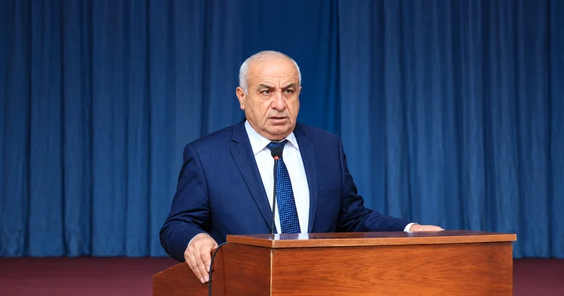 Heydər Əliyev: ömrünü Azərbaycanın gələcəyinə həsr edən böyük dövlət xadimi ŞƏRH