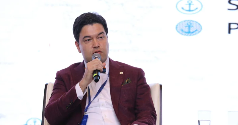Fərrux İrnazarov: Mərkəzi Asiyada ticarət potensialının tam reallaşdırılması üçün bir sıra məsələlərin həlli vacibdir