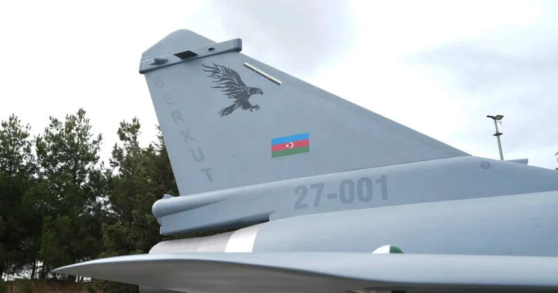 Китайский месседж в Баку Они победили Rafale…