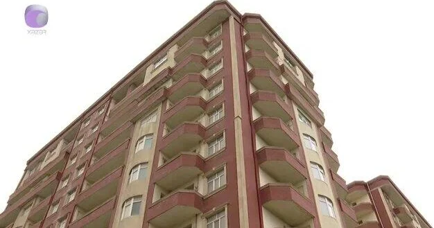 Bakıda müəmmalı bina 26 ildir ki, satışa çıxarılmır (Video)