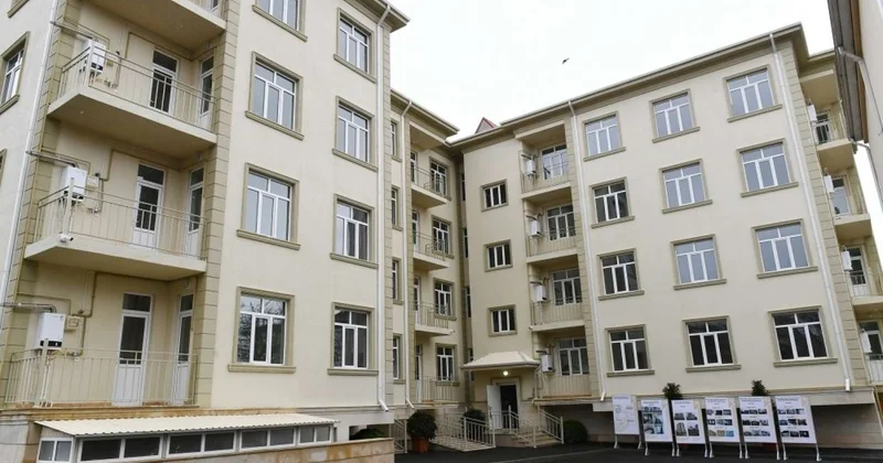 Bakıda müəmmalı taleyi olan bina: 26 ildir...