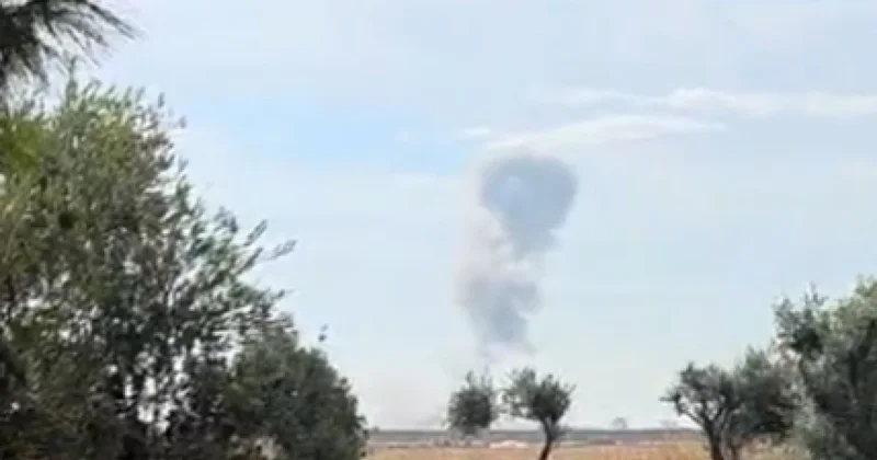 Мощный взрыв на авиабазе видео