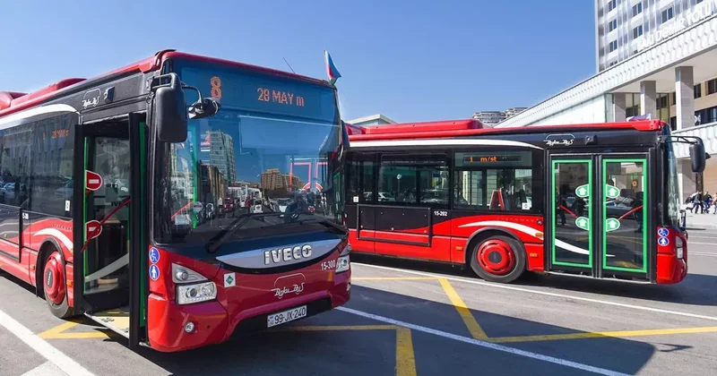 Какие автобусные маршруты останавливаются у станции метро 28 Мая ? И где именно? / ПОДРОБНАЯ КАРТА
